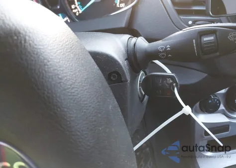 2015 Ford Fiesta Se из США, поврежденный, VIN 3FADP4EJ4FM122605